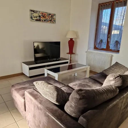 Maison 6 Personnes Avec Jardin Et Veranda 
